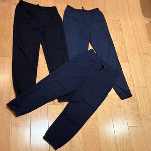 3 EUC Children’s Place Black & Navy Blue Joggers - size 14 (XL)